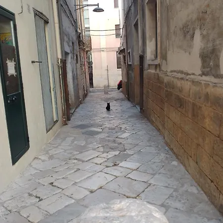 Malvasia Апартаменты *