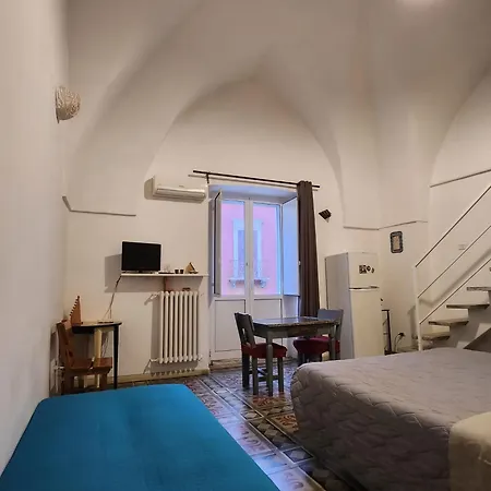 Lägenhet Malvasia Brindisi